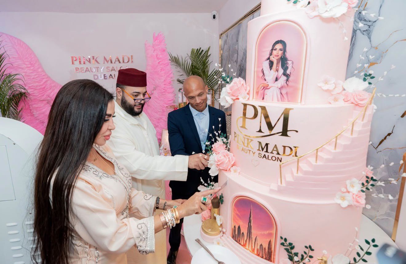 A cake-cutting moment at the PINK MADI opening